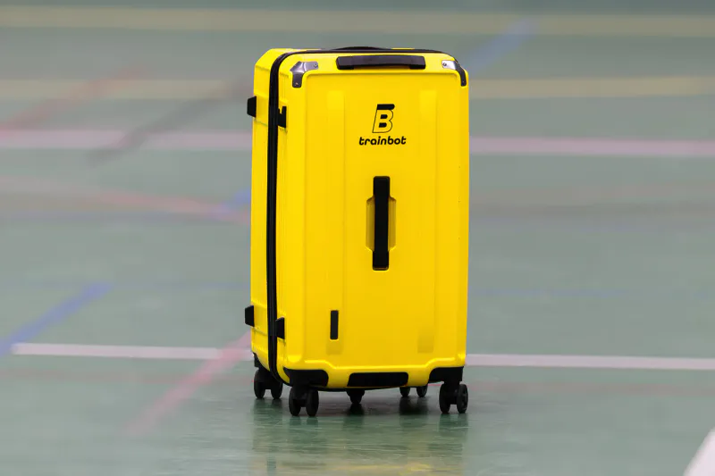 TrainBot BaddyBot Pro