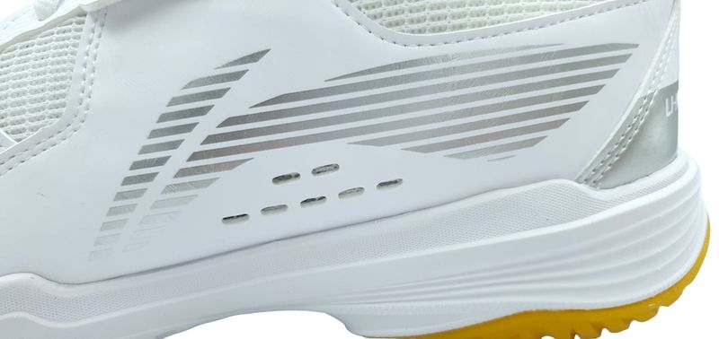Li-Ning Almighty V White
